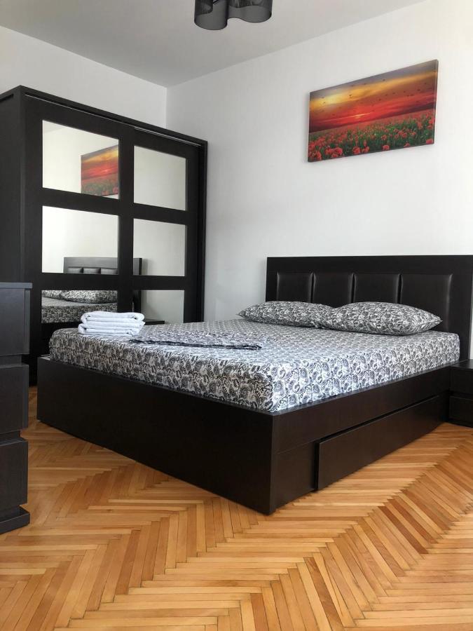 Studio Central Doamnei Bükreş Dış mekan fotoğraf
